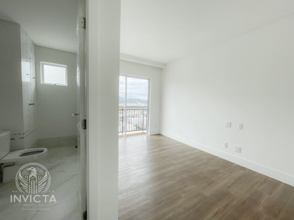 Imagem Apartamento com 3 Quartos à Venda, 123 m² em Centro - Balneário Camboriú Imagem Apartamento com 3 Quartos à Venda, 123 m² em Centro - Balneário Camboriú