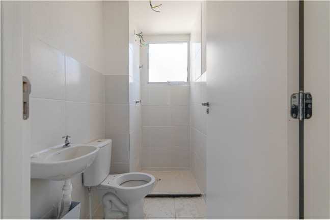 Imagem Imóvel com 2 Quartos à Venda, em Rio Branco - Canoas Imagem Imóvel com 2 Quartos à Venda, em Rio Branco - Canoas