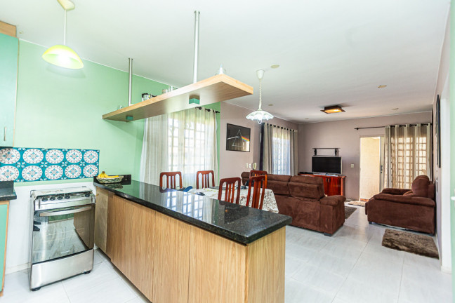 Imagem Casa com 3 Quartos à Venda, 180 m² em Mossunguê - Curitiba Imagem Casa com 3 Quartos à Venda, 180 m² em Mossunguê - Curitiba