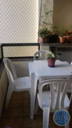 Imagem Apartamento com 3 Quartos para Temporada, 90 m² em Centro - Balneário Camboriú