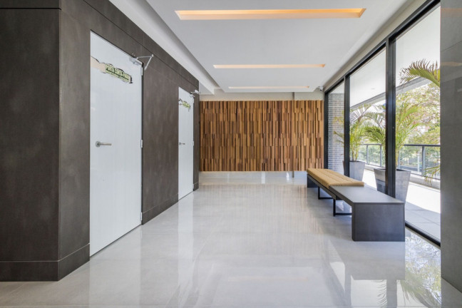 Imagem Imóvel com 1 Quarto à Venda, 76 m² em Rio Branco - Porto Alegre Imagem Imóvel com 1 Quarto à Venda, 76 m² em Rio Branco - Porto Alegre