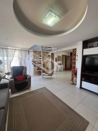 Imagem Apartamento com 3 Quartos à Venda, 200 m² em Copacabana - Rio De Janeiro