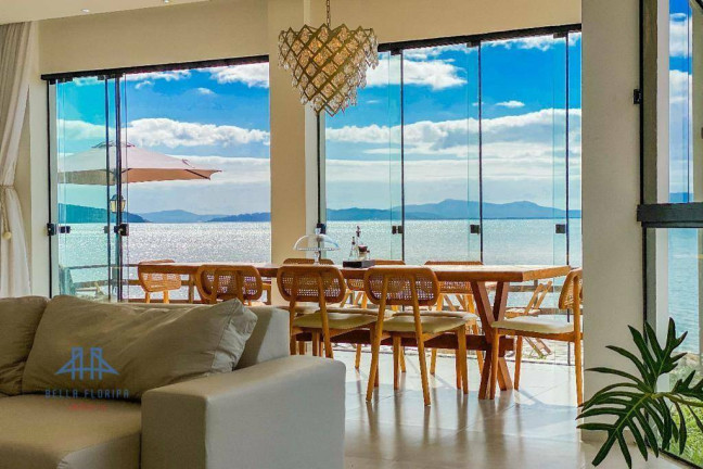 Imagem Casa com 5 Quartos à Venda, 500 m² em Jardim Janaina - Biguaçu Imagem Casa com 5 Quartos à Venda, 500 m² em Jardim Janaina - Biguaçu