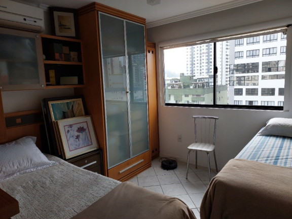 Imagem Apartamento com 3 Quartos à Venda, 170 m² em Centro - Balneário Camboriú