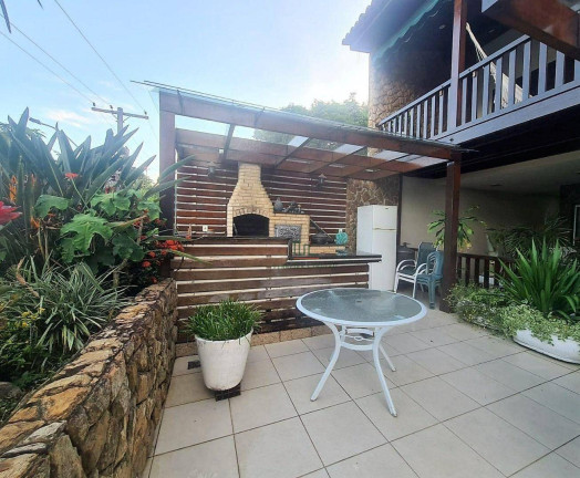 Imagem Casa com 4 Quartos à Venda, 450 m² em Camboinhas - Niterói Imagem Casa com 4 Quartos à Venda, 450 m² em Camboinhas - Niterói