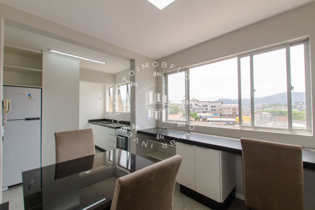 Apartamento com 2 Quartos à Venda, 63 m² em Pantanal - Florianópolis