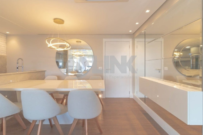 Imagem Apartamento com 3 Quartos à Venda, 99 m² em Petrópolis - Porto Alegre Imagem Apartamento com 3 Quartos à Venda, 99 m² em Petrópolis - Porto Alegre