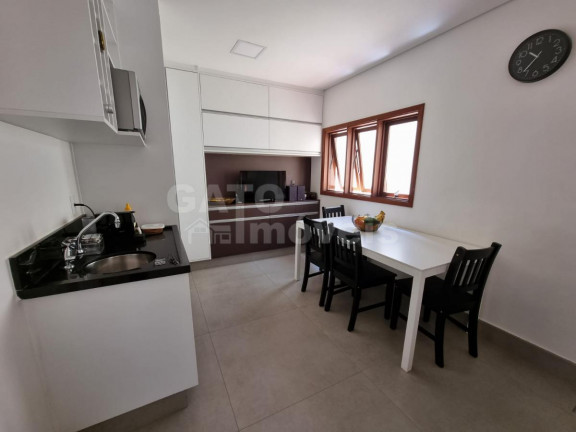Imagem Casa com 3 Quartos à Venda, 300 m² em Alphaville - Santana De Parnaíba Imagem Casa com 3 Quartos à Venda, 300 m² em Alphaville - Santana De Parnaíba