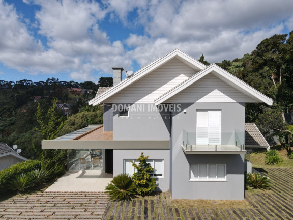 Imagem Casa com 4 Quartos à Venda, 350 m² em Região Do Alto Do Capivari - Campos Do Jordão Imagem Casa com 4 Quartos à Venda, 350 m² em Região Do Alto Do Capivari - Campos Do Jordão