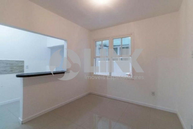 Imagem Apartamento com 1 Quarto à Venda, 41 m² em Auxiliadora - Porto Alegre Imagem Apartamento com 1 Quarto à Venda, 41 m² em Auxiliadora - Porto Alegre