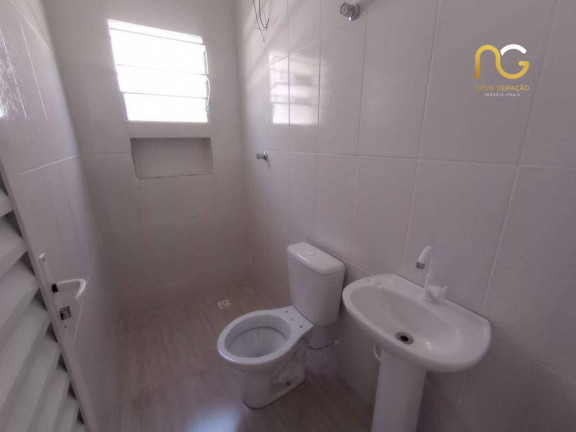 Imagem Casa com 2 Quartos à Venda, 55 m² em Jardim Regina - Itanhaém Imagem Casa com 2 Quartos à Venda, 55 m² em Jardim Regina - Itanhaém