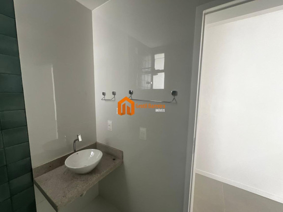 Imagem Casa com 4 Quartos à Venda, 330 m² em Cidade Alpha - Eusébio Imagem Casa com 4 Quartos à Venda, 330 m² em Cidade Alpha - Eusébio
