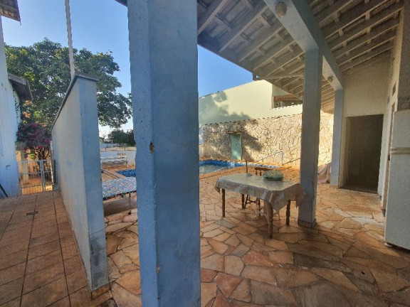 Imagem Casa com 4 Quartos à Venda, 266 m² em Jardim São Luiz - Ribeirão Preto Imagem Casa com 4 Quartos à Venda, 266 m² em Jardim São Luiz - Ribeirão Preto