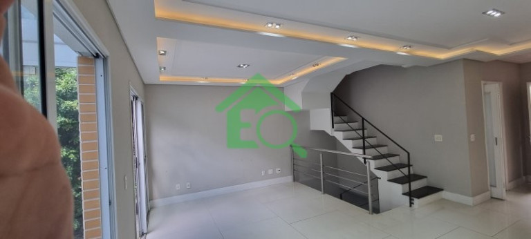 Imagem Casa de Condomínio com 3 Quartos à Venda, 146 m² em Vila Sofia - São Paulo