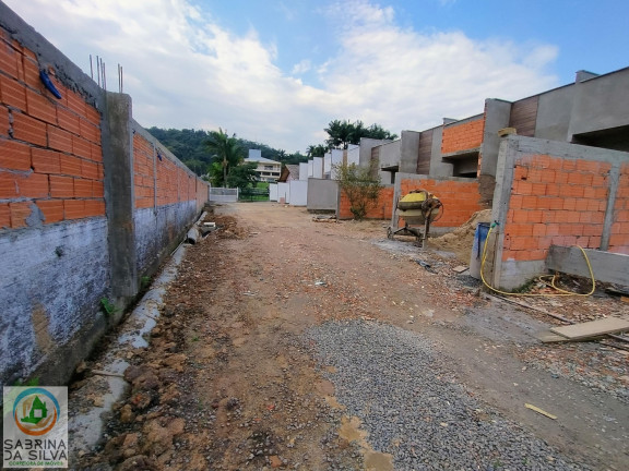 Imagem Casa com 2 Quartos à Venda, 65 m² em Fidélis - Blumenau Imagem Casa com 2 Quartos à Venda, 65 m² em Fidélis - Blumenau
