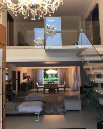 Imagem Casa com 5 Quartos à Venda, 520 m² em Tamboré - Santana De Parnaíba Imagem Casa com 5 Quartos à Venda, 520 m² em Tamboré - Santana De Parnaíba