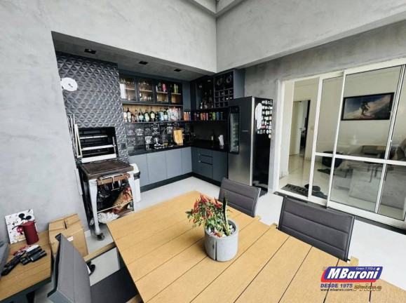 Imagem Apartamento com 2 Quartos à Venda, 160 m² em Jardim Tupanci - Barueri
