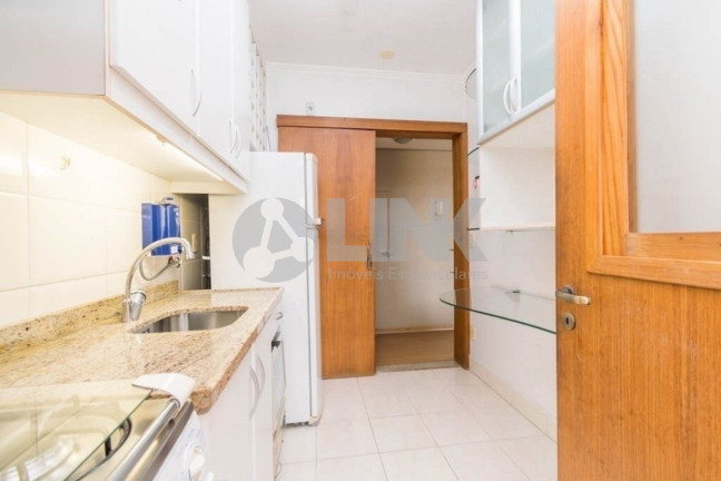 Imagem Apartamento com 2 Quartos à Venda, 67 m² em Passo Da Areia - Porto Alegre Imagem Apartamento com 2 Quartos à Venda, 67 m² em Passo Da Areia - Porto Alegre