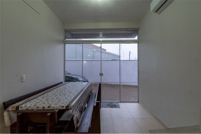 Imagem Casa com 2 Quartos à Venda,  em Niterói - Canoas
