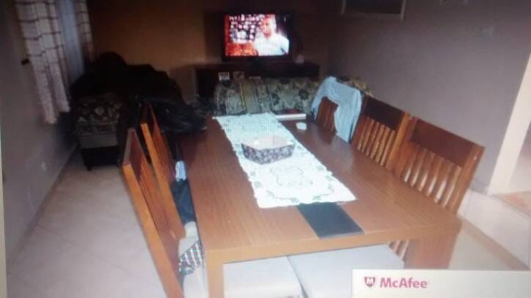 Imagem Sobrado com 3 Quartos à Venda, 106 m² em Jardim Santo André - Santo André Imagem Sobrado com 3 Quartos à Venda, 106 m² em Jardim Santo André - Santo André