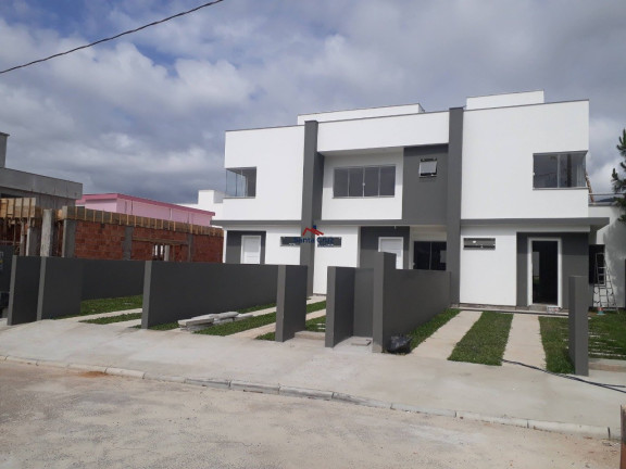 Imagem Sobrado com 2 Quartos à Venda,  em São João Do Rio Vermelho - Florianópolis