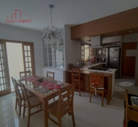 Casa com 3 Quartos à Venda, 151 m² em Jardim América - Taboão Da Serra