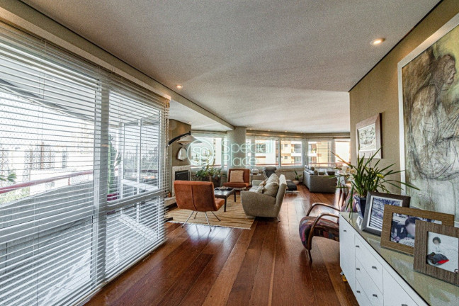 Imagem Apartamento com 3 Quartos à Venda, 350 m² em Panamby - São Paulo