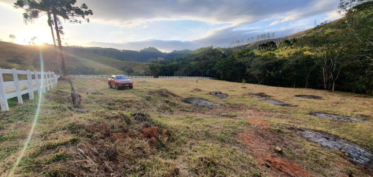 Imagem Fazenda à Venda, 6.000 m² em Centro - Joanópolis Imagem Fazenda à Venda, 6.000 m² em Centro - Joanópolis