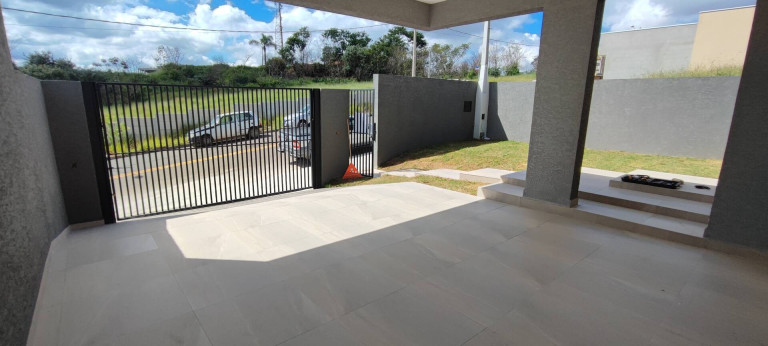 Imagem Casa com 3 Quartos à Venda, 384 m² em Tanque - Atibaia Imagem Casa com 3 Quartos à Venda, 384 m² em Tanque - Atibaia