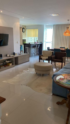 Imagem Apartamento com 3 Quartos à Venda, 159 m² em Centro - Balneário Camboriú Imagem Apartamento com 3 Quartos à Venda, 159 m² em Centro - Balneário Camboriú
