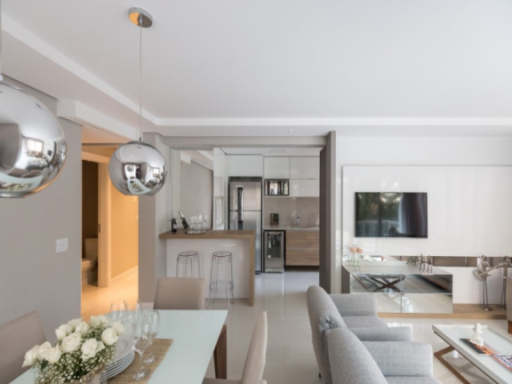 Imagem Imóvel com 3 Quartos à Venda, 211 m² em Menino Deus - Porto Alegre
