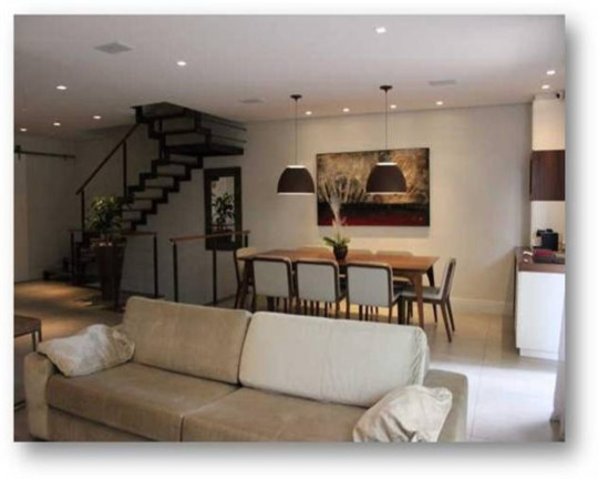 Imagem Casa com 3 Quartos à Venda, 242 m² em Mirandópolis - São Paulo Imagem Casa com 3 Quartos à Venda, 242 m² em Mirandópolis - São Paulo