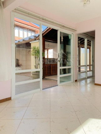 Imagem Casa com 3 Quartos à Venda, 239 m² em Itaguaçu - Florianópolis Imagem Casa com 3 Quartos à Venda, 239 m² em Itaguaçu - Florianópolis