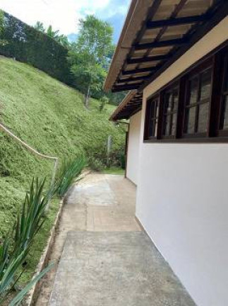 Imagem Casa com 3 Quartos à Venda, 500 m² em Cascatinha - Nova Friburgo Imagem Casa com 3 Quartos à Venda, 500 m² em Cascatinha - Nova Friburgo