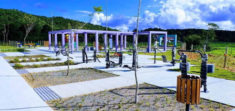 Imagem Terreno à Venda, 360 m² em Canasvieiras - Florianópolis Imagem Terreno à Venda, 360 m² em Canasvieiras - Florianópolis