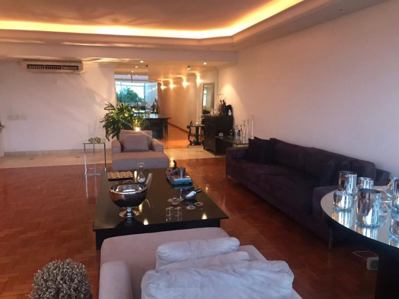 Imagem Apartamento com 4 Quartos à Venda, 220 m² em Copacabana - Rio De Janeiro Imagem Apartamento com 4 Quartos à Venda, 220 m² em Copacabana - Rio De Janeiro