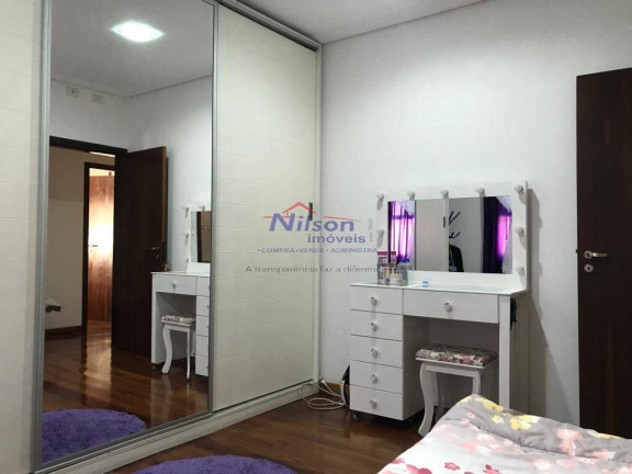 Imagem Casa com 3 Quartos à Venda,  em Vila Milton - Guarulhos