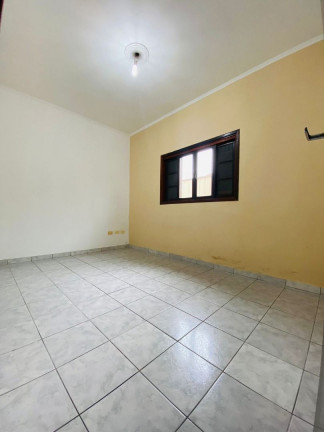 Imagem Casa com 2 Quartos à Venda, 65 m² em Nova Mirim - Praia Grande Imagem Casa com 2 Quartos à Venda, 65 m² em Nova Mirim - Praia Grande