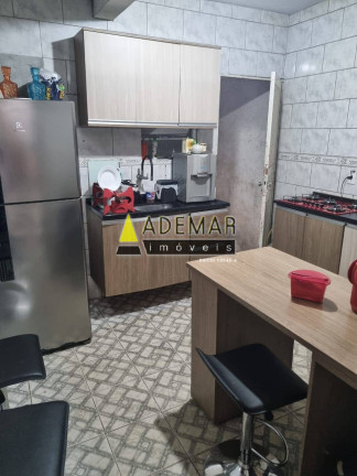 Imagem Casa com 3 Quartos à Venda, 140 m² em Casa Grande - Diadema Imagem Casa com 3 Quartos à Venda, 140 m² em Casa Grande - Diadema