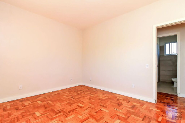 Imagem Apartamento com 3 Quartos à Venda, 67 m² em Cristal - Porto Alegre Imagem Apartamento com 3 Quartos à Venda, 67 m² em Cristal - Porto Alegre