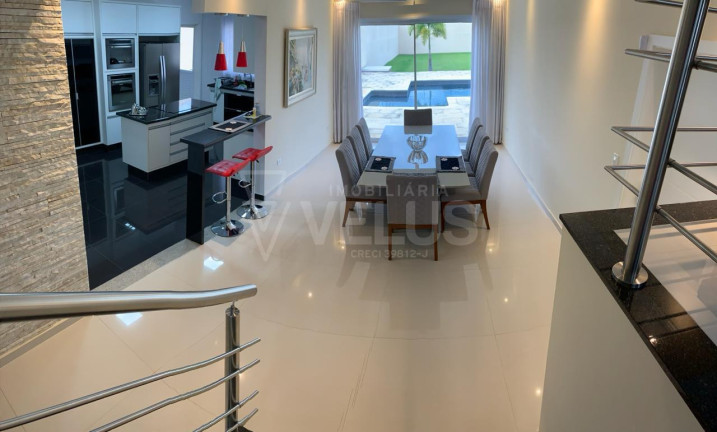 Imagem Casa com 4 Quartos à Venda, em Centro - Sarapui Imagem Casa com 4 Quartos à Venda, em Centro - Sarapui