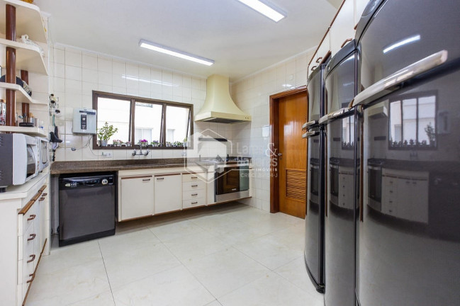 Imagem Apartamento com 4 Quartos à Venda, 200 m² em Moema - São Paulo Imagem Apartamento com 4 Quartos à Venda, 200 m² em Moema - São Paulo