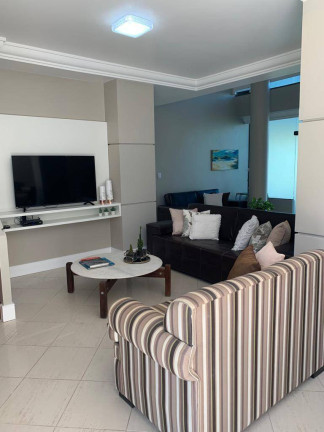 Imagem Casa com 6 Quartos para Temporada, 380 m² em Jurerê Internacional - Florianópolis Imagem Casa com 6 Quartos para Temporada, 380 m² em Jurerê Internacional - Florianópolis