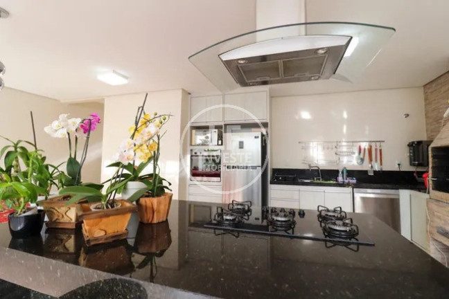 Imagem Casa com 4 Quartos à Venda, 360 m² em Jardim América - Goiânia Imagem Casa com 4 Quartos à Venda, 360 m² em Jardim América - Goiânia