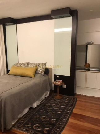 Imagem Imóvel com 4 Quartos à Venda, 216 m² em Sion - Belo Horizonte Imagem Imóvel com 4 Quartos à Venda, 216 m² em Sion - Belo Horizonte