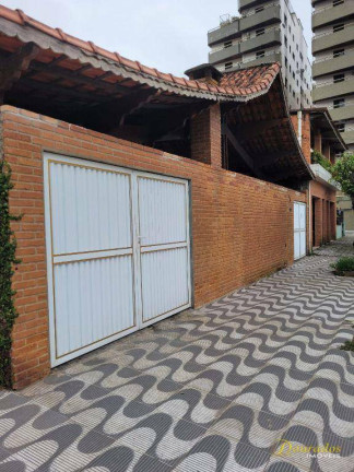 Casa com 3 Quartos à Venda, 160 m² em Aviação - Praia Grande