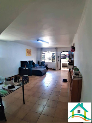 Imagem Casa com 3 Quartos à Venda, 255 m² em Vila Palmares - Santo André Imagem Casa com 3 Quartos à Venda, 255 m² em Vila Palmares - Santo André