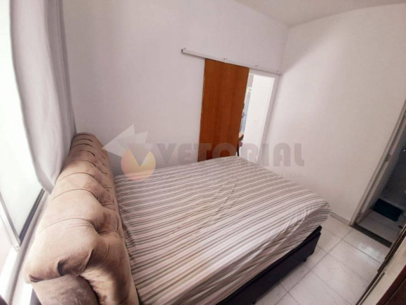 Imagem Casa de Condomínio com 1 Quarto à Venda, 42 m²