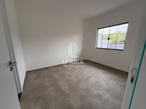 Imagem Casa com 3 Quartos à Venda, 77 m² em Itapoá - Itapoá