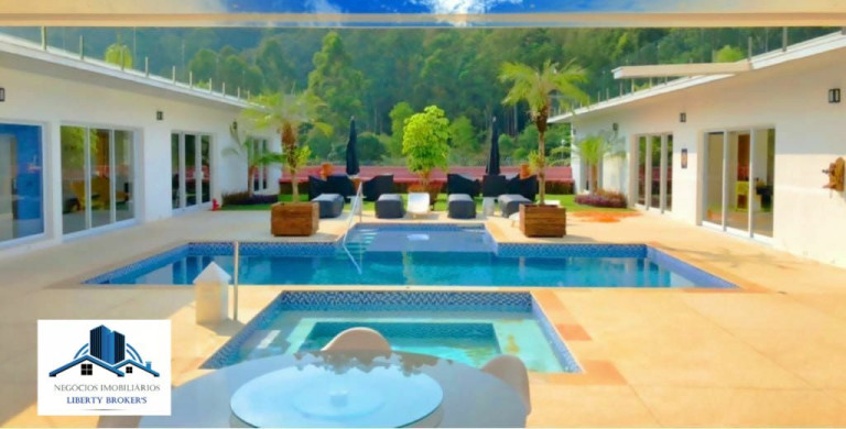Imagem Casa com 5 Quartos à Venda, 1.900 m² em Tamboré - Barueri